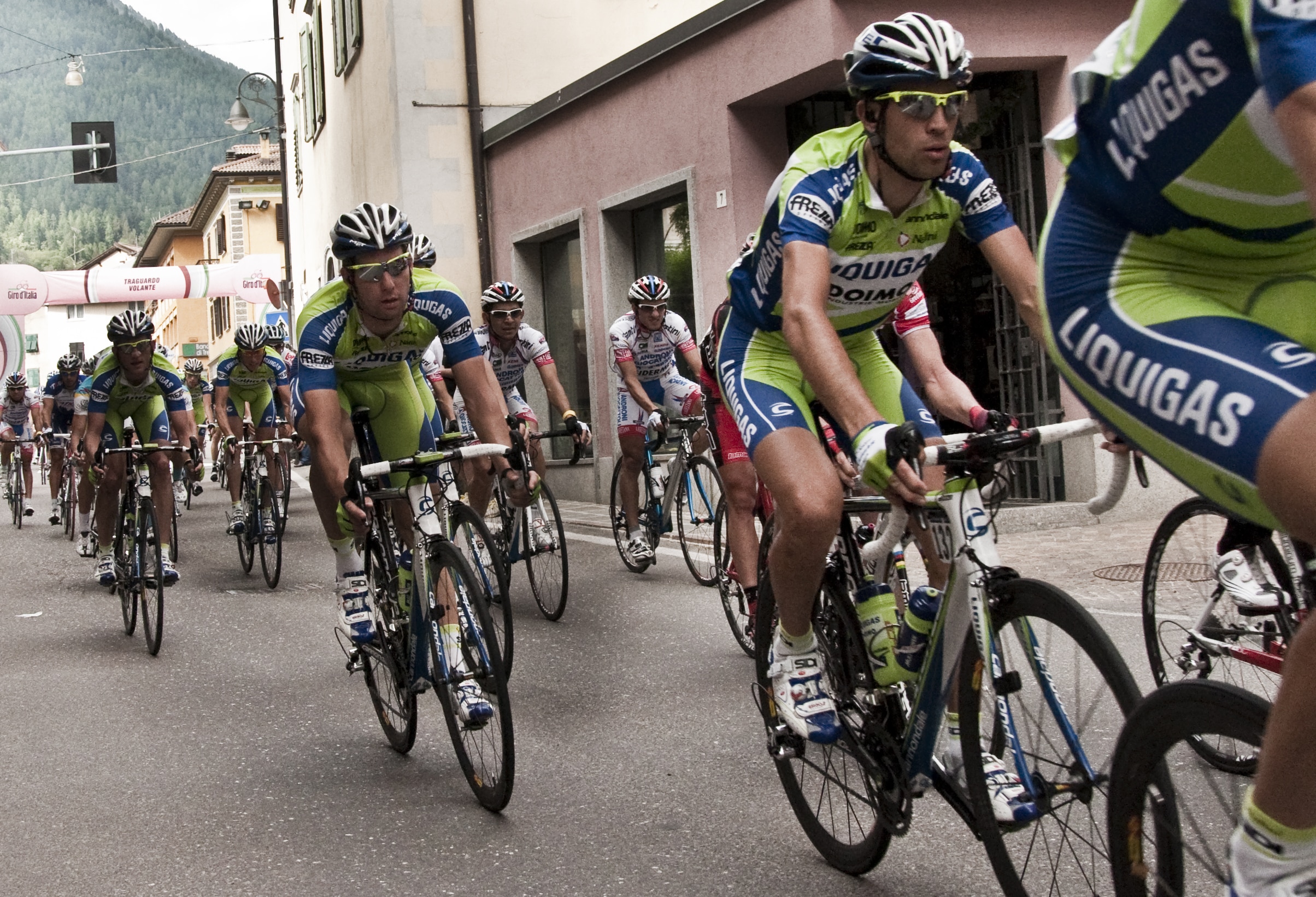 Team Liquigas Male TN Giro 2010